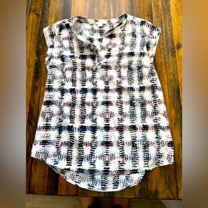 Dalia Collection Sleeveless Blouse Eclectic Print‎ Size S NWOT